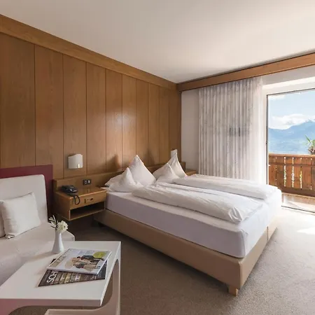 Zum Burggräfler Hotel 3*