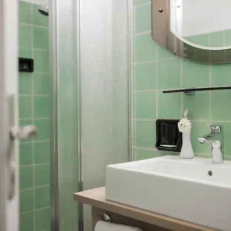 Zum Burggräfler 3*